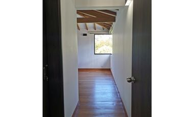 Venta  de Casa Campestre en el Retiro