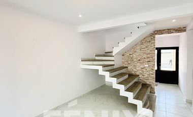 Preciosa casa estilo colonial mexicano en venta - Fracc. Privado en Coatepec