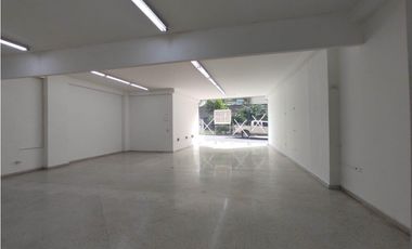 VENTA DE LOCAL EN SABANETA CALLE LARGA EXCELENTE UBICACION
