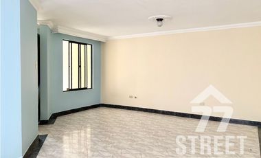 Casa en conjunto cerrado en La Paz