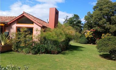 CASA CAMPESTRE - VIA GUAYMARAL - BOGOTA