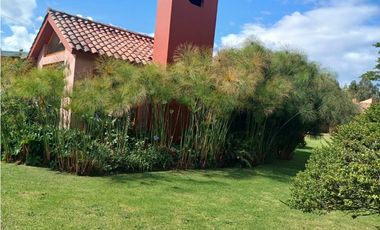 CASA CAMPESTRE - VIA GUAYMARAL - BOGOTA