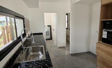 Casa en Venta en Santa Elisa