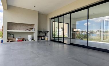 Casa en Venta en Santa Elisa