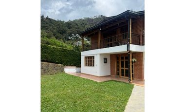 Casa en Arriendo Amoblada en Guarne sector La Clarita
