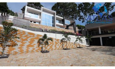 VENTA DE CASA EN CONJUNTO CERRADO EN PIEDECUESTA   COD: 759