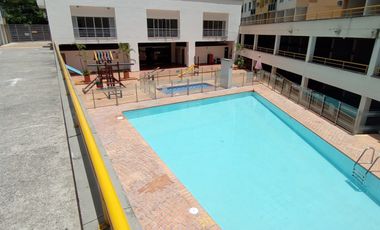 Apartamento Duplex En Condominio El Lago Tres Habitaciones Floridablanca Piso 17 (Fp Ml14095)