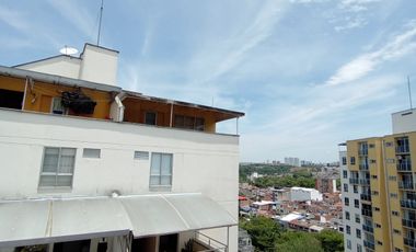 Apartamento Duplex En Condominio El Lago Tres Habitaciones Floridablanca Piso 17 (Fp Ml14095)