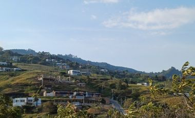 Vendo Lote En Dapa En Condominio Cascadas De Dapa 2