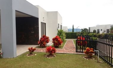 Casa Campestre - Perimetro Urbano - La Mesa - Cundinamarca