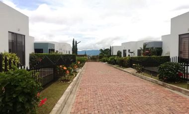 Casa Campestre - Perimetro Urbano - La Mesa - Cundinamarca