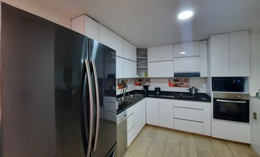 Vendo Casa en Jamundí en Condominio de 3 niveles, Remodelada.