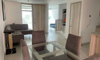 Precio De Oportunidad¡ Casa Remodelada De 104 M2 En Condominio Exclusivo De Ciudad Country