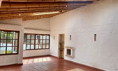 Venta Casa Campestre - Via La Fontana - Dapa - Yumbo - Cali
