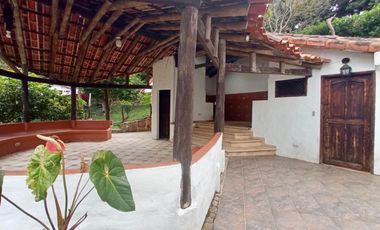 Venta Casa Campestre - Via La Fontana - Dapa - Yumbo - Cali