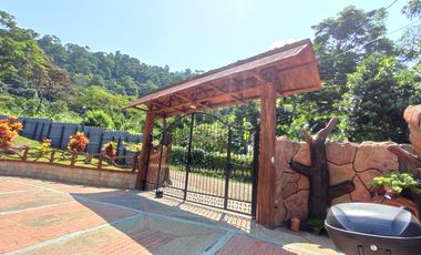 Venta  Finca De Descanso Y Productiva - Mesitas Del Colegio - Cundinamarca-9445