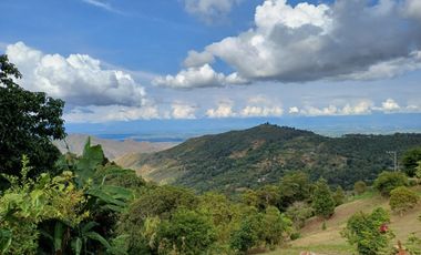 Venta Dapa Casa Finca Para Remodelar A Su Gusto, Sector Miravalle Yumbo Dapa Finca Lote Casa Campestre