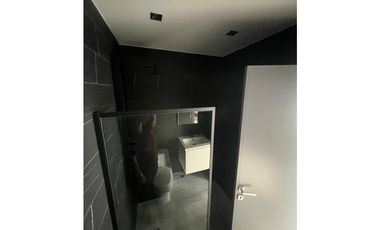 SEA CONFIABLE VENDE O ALQUILA APARTAMENTO PH NUOVO ARMANI/CASA