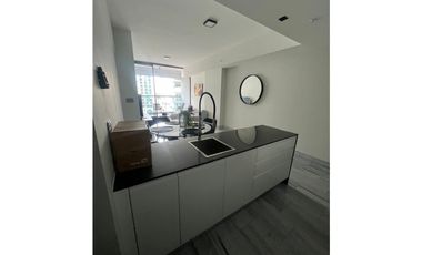 SEA CONFIABLE VENDE O ALQUILA APARTAMENTO PH NUOVO ARMANI/CASA