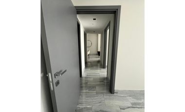 SEA CONFIABLE VENDE O ALQUILA APARTAMENTO PH NOUVO ARMANI/CASA