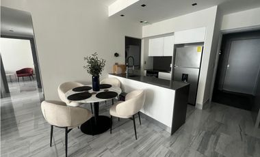 SEA CONFIABLE VENDE O ALQUILA APARTAMENTO PH NOUVO ARMANI/CASA