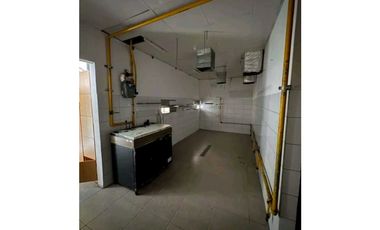 LOCAL COMERCIAL CON TERRAZA   SAN FRANCISCO PLAZA CORNER 190M2