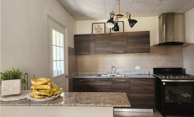 ALQUILER DE CASA AMOBLADA EN PALO ALTO PENONOME