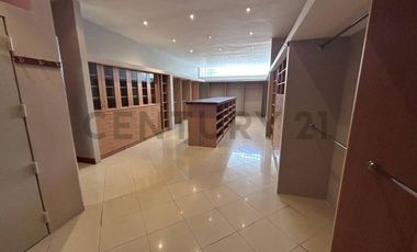 Alquiler Casa en Los Ceibos, ideal para  vivienda u Oficina, 250 m² EliA