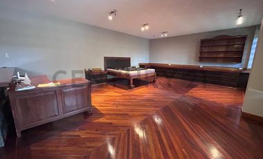 Alquiler Casa en Los Ceibos, ideal para  vivienda u Oficina, 250 m² EliA