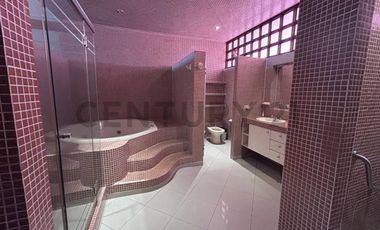 Alquiler Casa en Los Ceibos, ideal para  vivienda u Oficina, 250 m² EliA