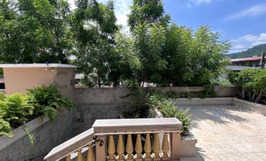 Alquiler Casa en Los Ceibos, ideal para  vivienda u Oficina, 250 m² EliA