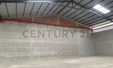Alquiler Bodega Nueva y Amplia, Vía Durán-Tambo, Complejo Cerrado EliA
