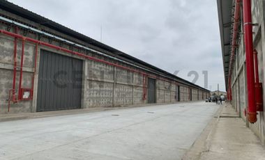 Alquiler Bodega Nueva y Amplia, Vía Durán-Tambo, Complejo Cerrado EliA