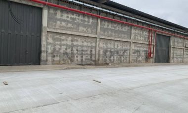 Alquiler Bodega Nueva y Amplia, Vía Durán-Tambo, Complejo Cerrado EliA
