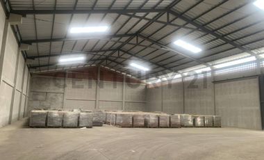 Alquiler Bodega Nueva y Amplia, Vía Durán-Tambo, Complejo Cerrado EliA