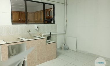 Casa-local en Arriendo Ubicado en Medellín Codigo 10548