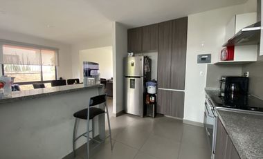 CASA EN VENTA, FRACC. VILLAS DEL CAMPO, CALIMAYA, EDO DE MEXICO