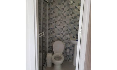 SE ARRIENDA APARTAMENTO AMOBLADO EN LA CASTELLANA DE MONTERA