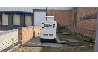 Arrienda Bodega Funza 6.900 M2