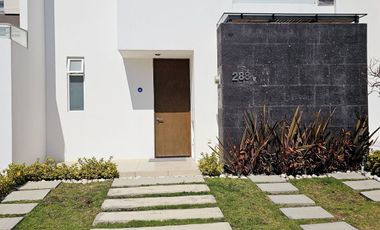 Casa en Renta Lomas de Angelopolis a unos minutos Chedraui Select