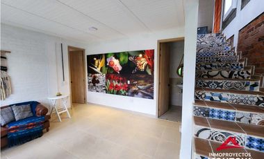 Casa en parcelación, vía Alcalá-Filandia