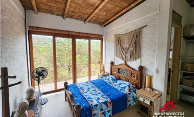 Casa en parcelación, vía Alcalá-Filandia