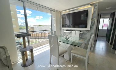 VENDO APARTAMENTO REMODELADO EN MONSERRAT