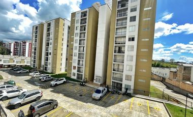 VENDO APARTAMENTO REMODELADO EN MONSERRAT