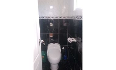 VENDO CASA DE 3 PISOS EN KENNEDY CASABLANCA BOGOTA