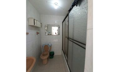 VENDO CASA DE 3 PISOS EN KENNEDY CASABLANCA BOGOTA