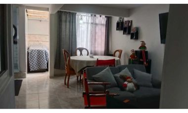 VENDO CASA DE 3 PISOS EN KENNEDY CASABLANCA BOGOTA
