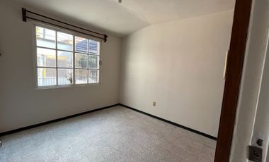 Hermosa casa de un piso, Viveros del Valle, Tlalnepantla