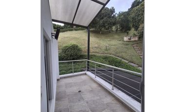 Casa lote para venta de 5600 metros la Vega