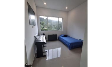 Casa lote para venta de 5600 metros la Vega